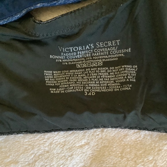 SOLD 2 Victorias Secret Padded Perfect Coverage bras 34D blue and black - Picture 6 of 8